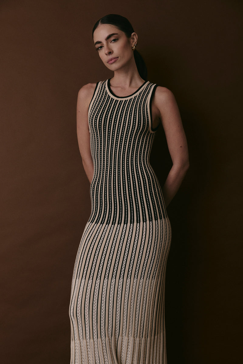 MAIDEN DRESS
