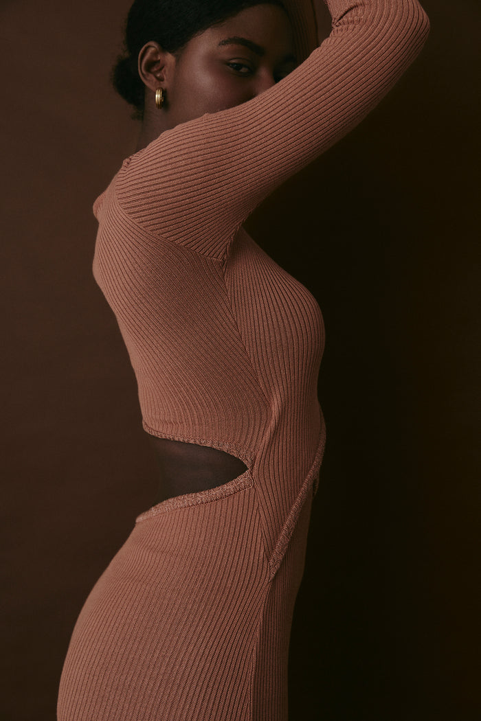 SUTTON DRESS MOCCA