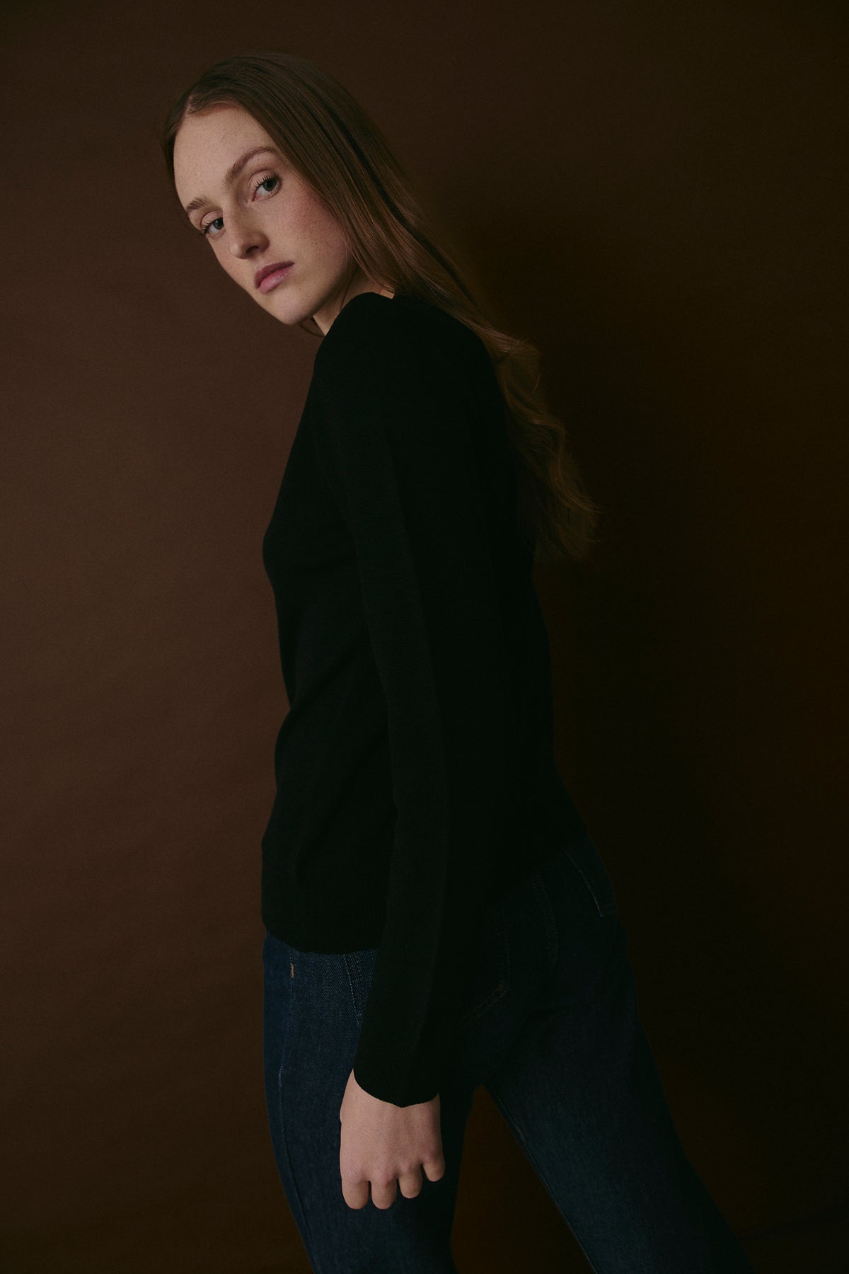 CREW NECK SWEATER BLACK