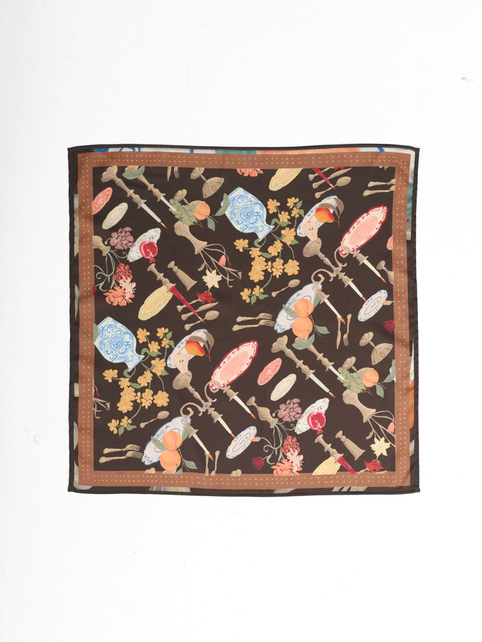 BANQUET SCARF